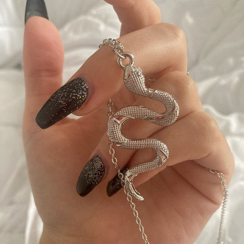 EXINOZ Snake Necklace Jewelry | Silver