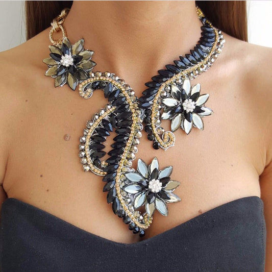 Rhinestone Flowers Statement Necklace for Women - Exinoz