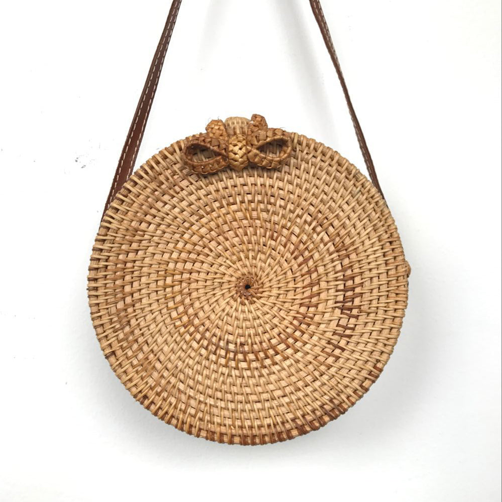 Handwoven Round Rattan Bag - Exinoz