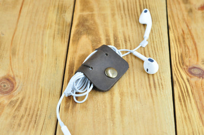 Leather Headphones Holder, Cable Organiser - Exinoz