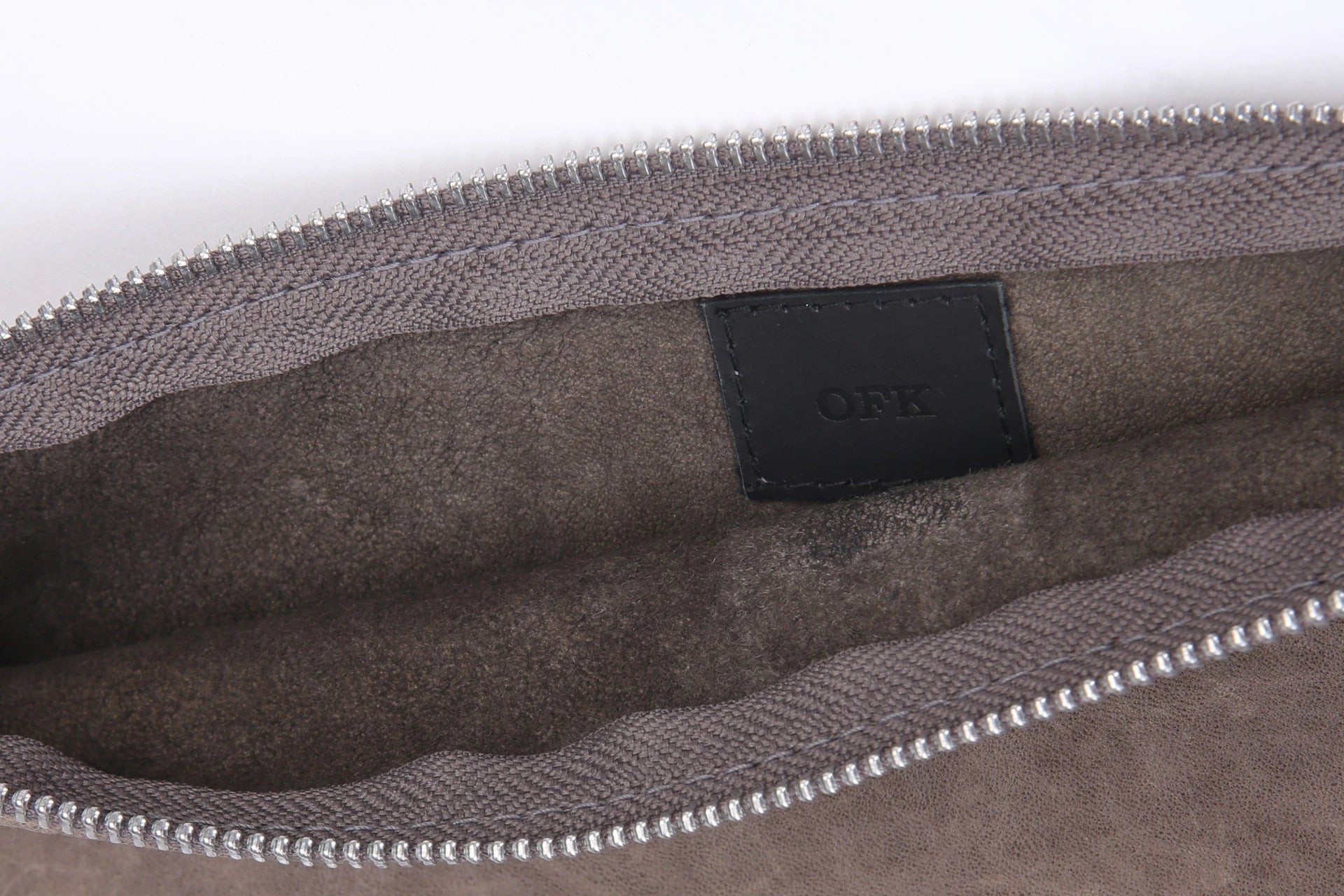 Made in LA - Lamb Leather Clutch Purse - Exinoz