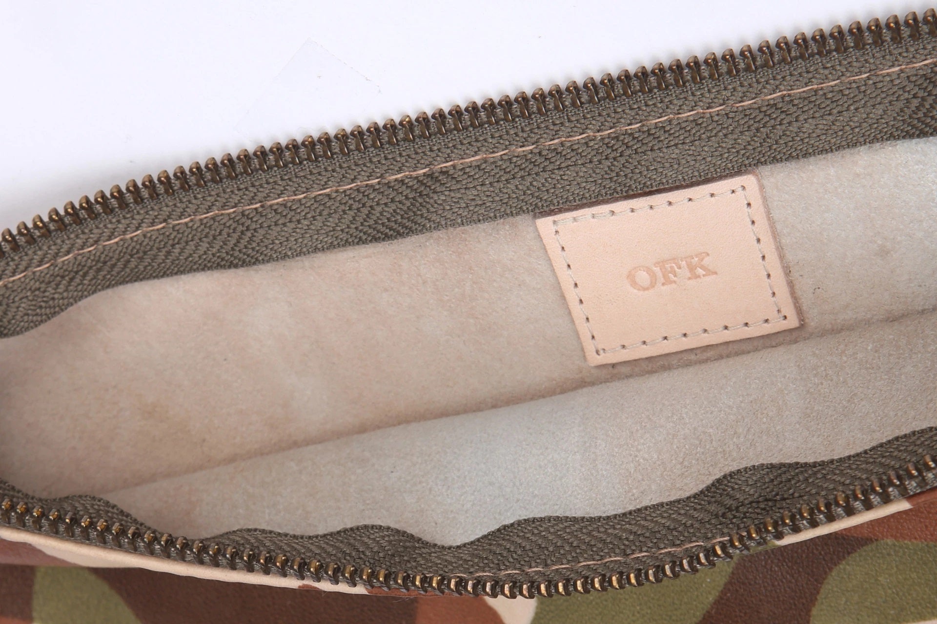 Made in LA - Lamb Leather Clutch Purse - Exinoz