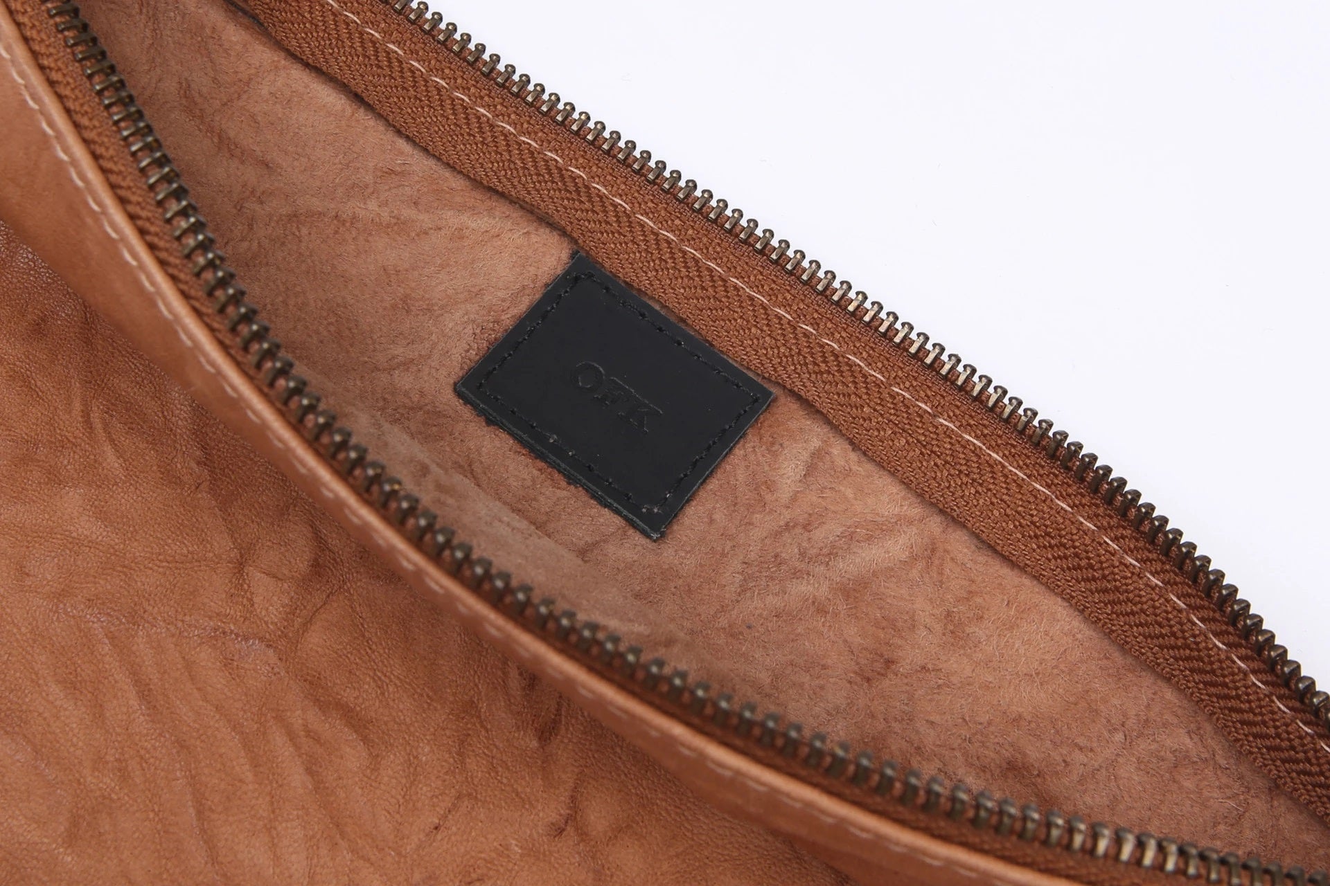 Made in LA - Lamb Leather Clutch Purse - Exinoz